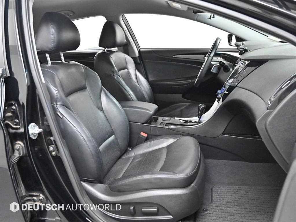 HYUNDAI Sonata - Vista 10