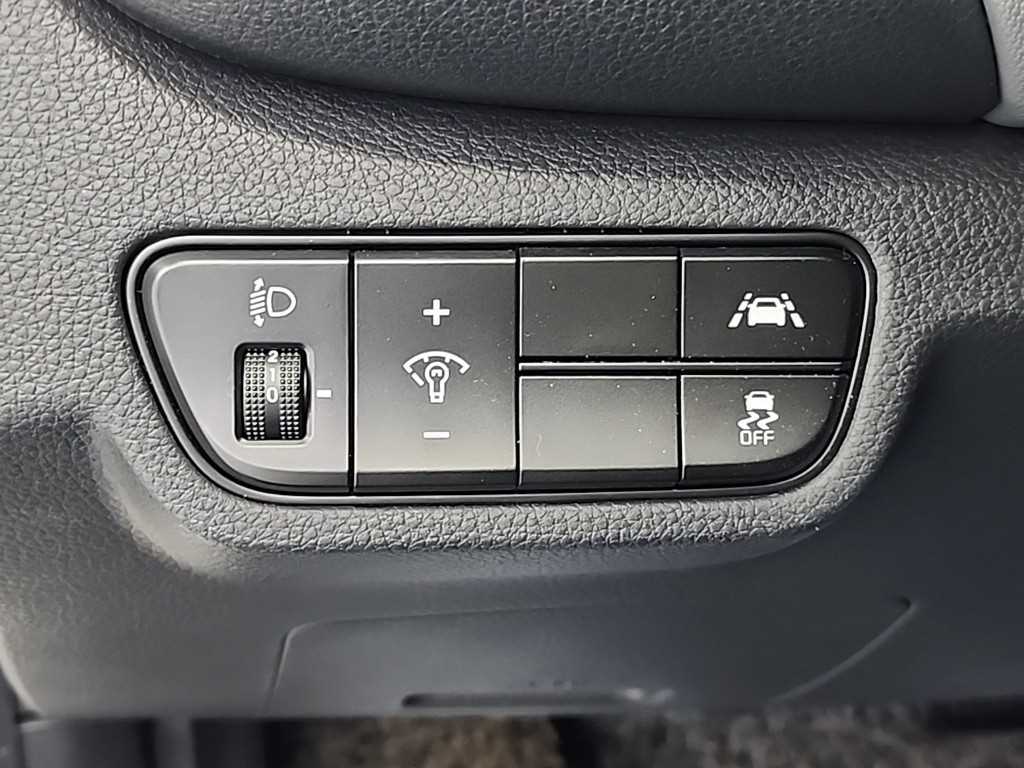 KIA Seltos 2020 Blanco - Importación desde Corea - HF Imports Iquique - Foto 16