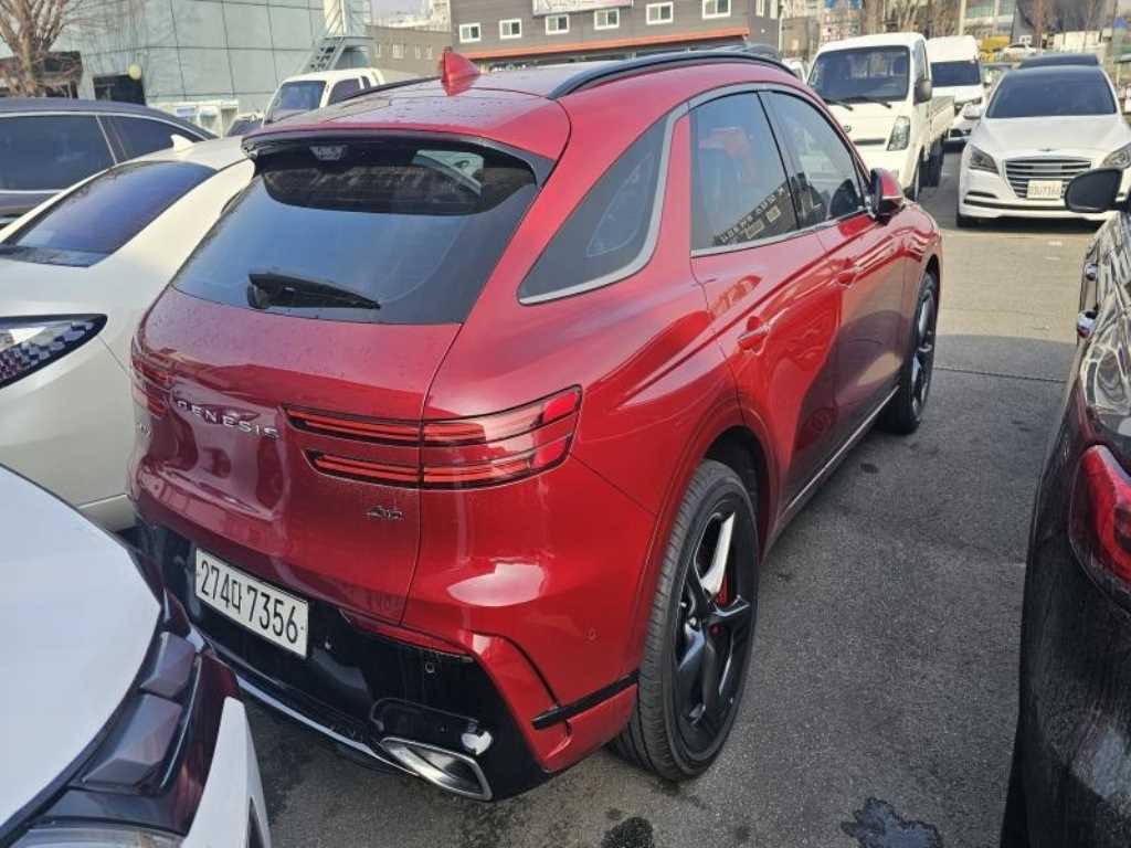 Genesis GV70 - Vista 4