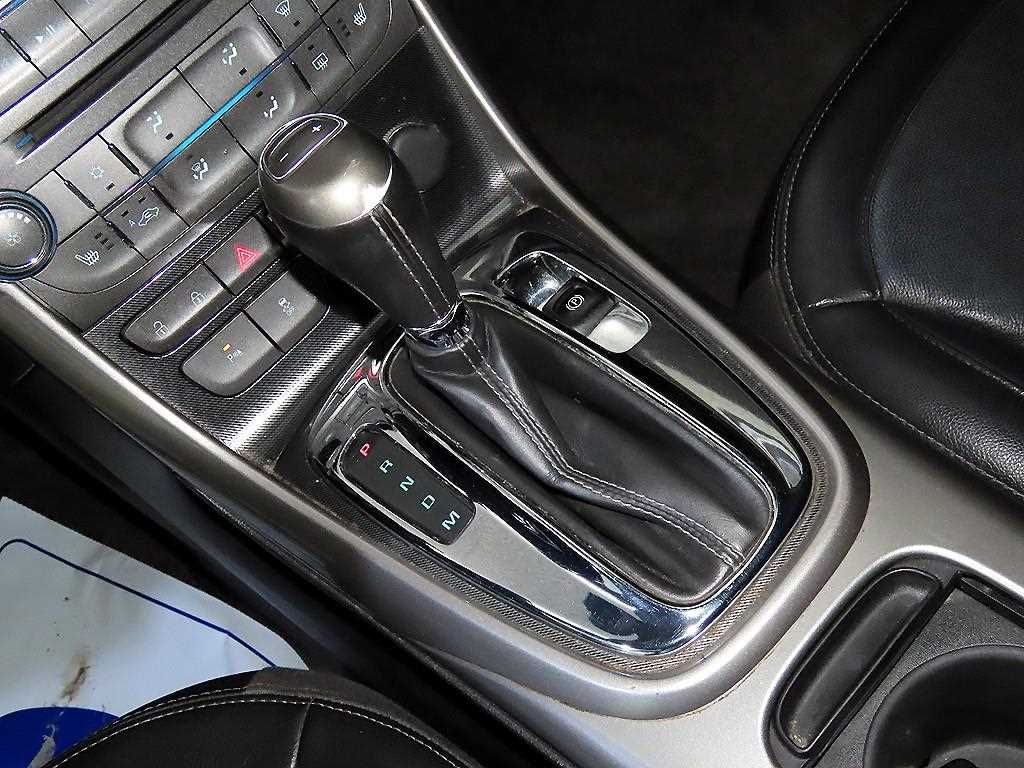 Chevrolet Malibu - Vista 11