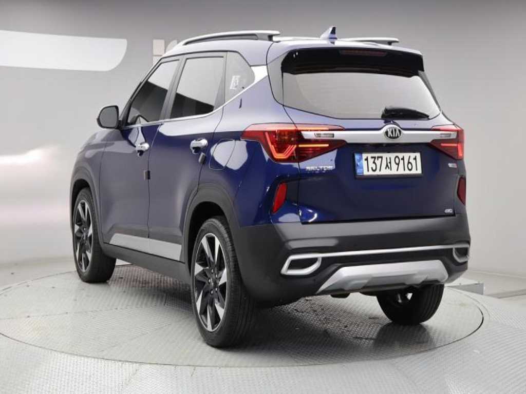 KIA Seltos - Vista 3