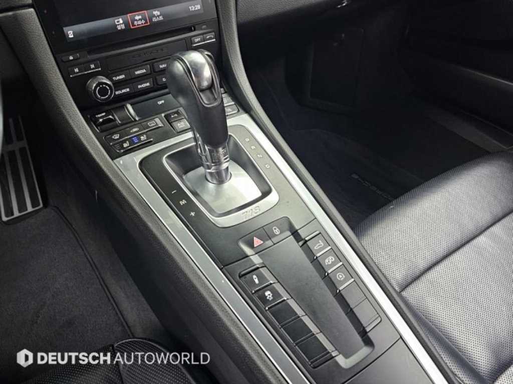 Porsche 718 - Vista 9