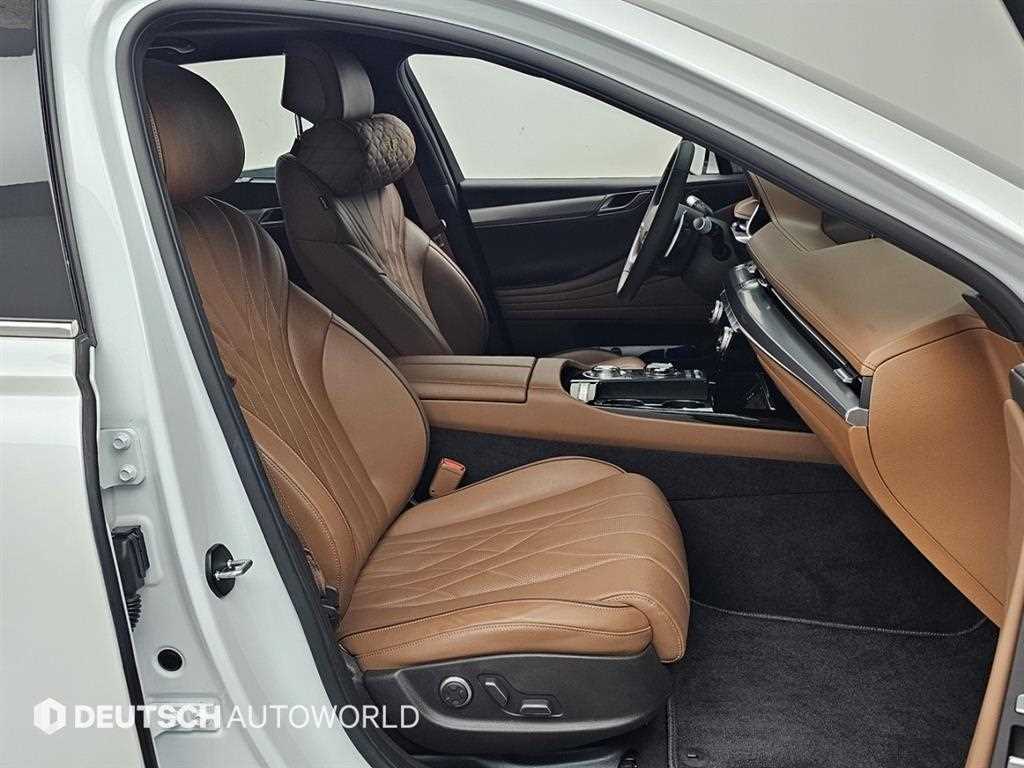 Genesis G80 - Vista 10