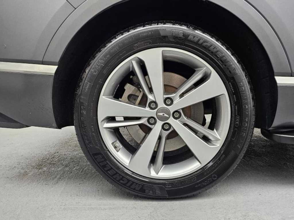 Genesis GV80 - Vista 5