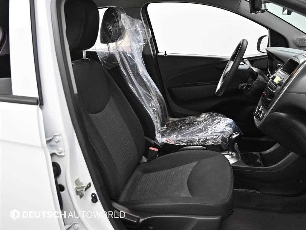 Chevrolet Spark - Vista 10