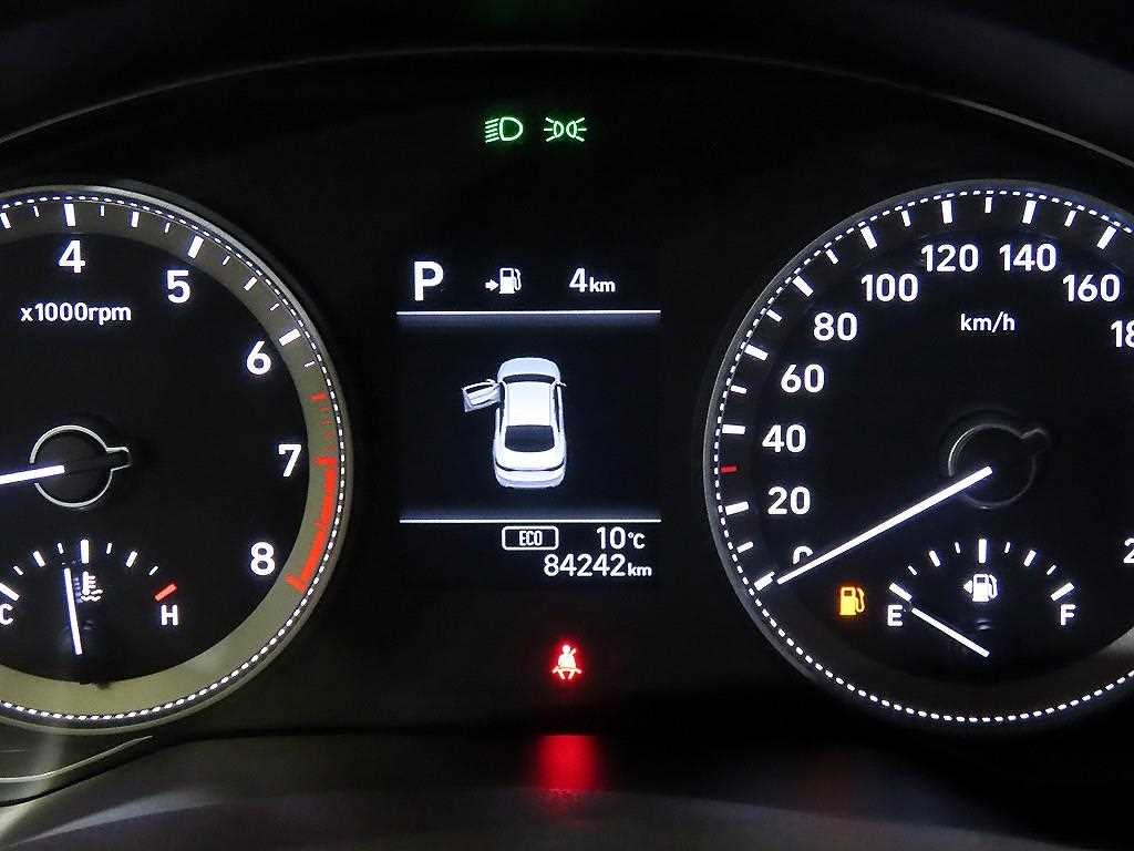 HYUNDAI Grandeur - Vista 9