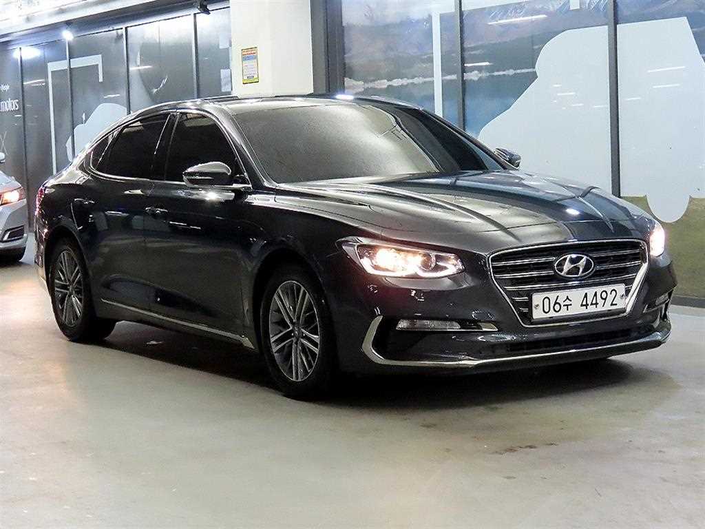 HYUNDAI Grandeur 2018 Gris - Importación desde Corea - HF Imports Iquique - Foto 1
