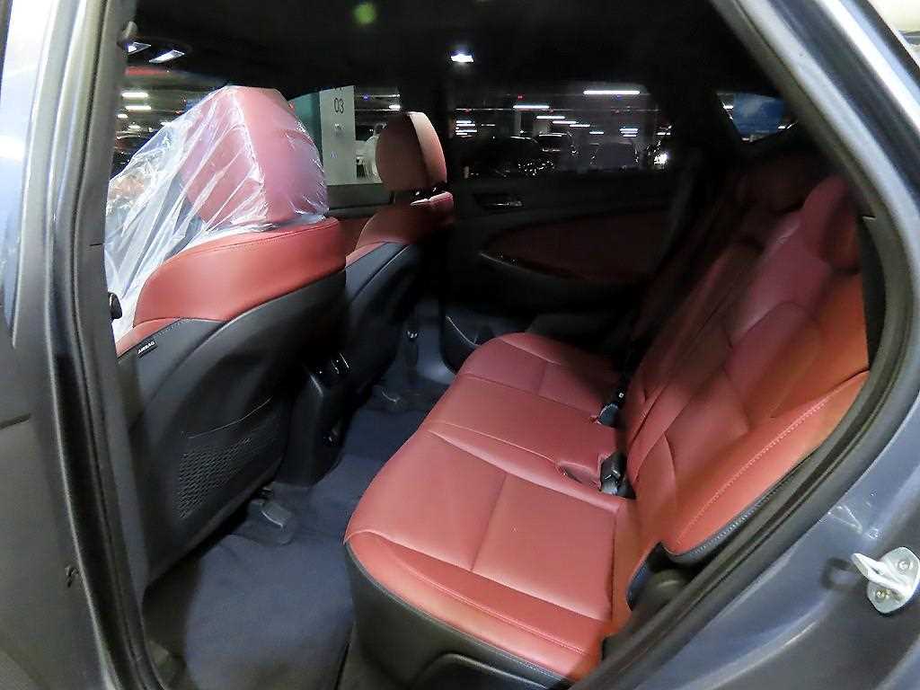 HYUNDAI Tucson - Vista 7