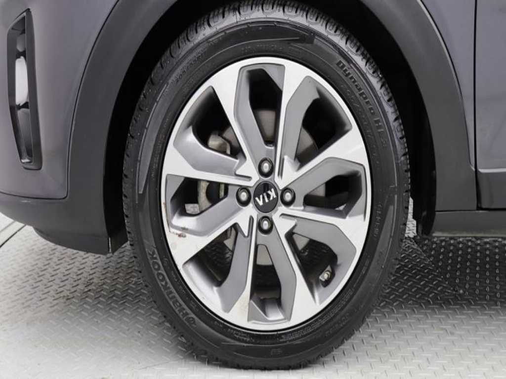 KIA Stonic - Vista 5