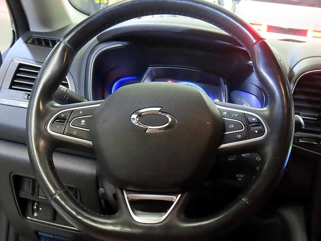 SAMSUNG QM6 - Vista 8