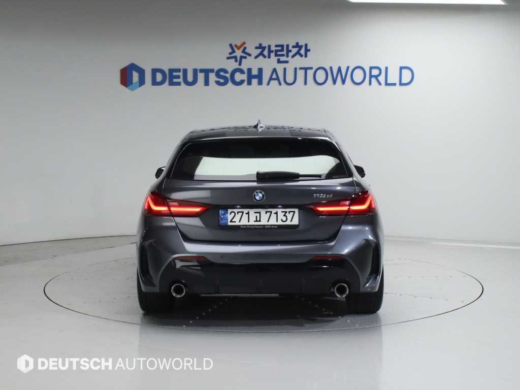 BMW 1 series - Vista 4