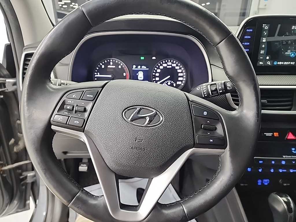 HYUNDAI Tucson - Vista 9