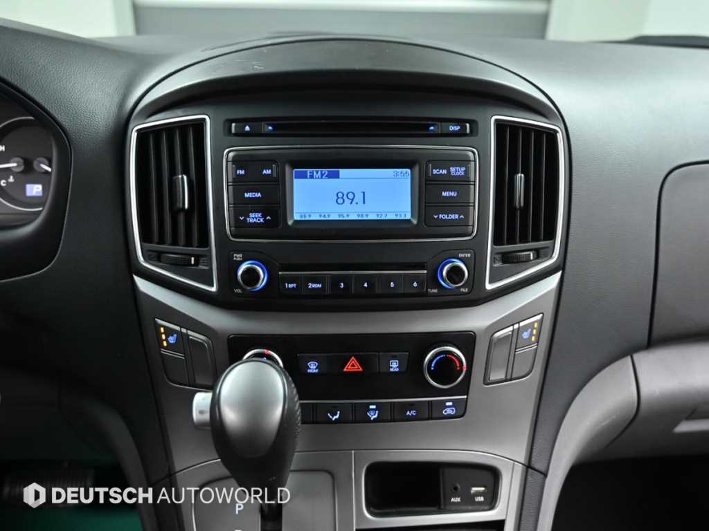 HYUNDAI Starex 2019 Blanco - Importación desde Corea - HF Imports Iquique - Foto 14