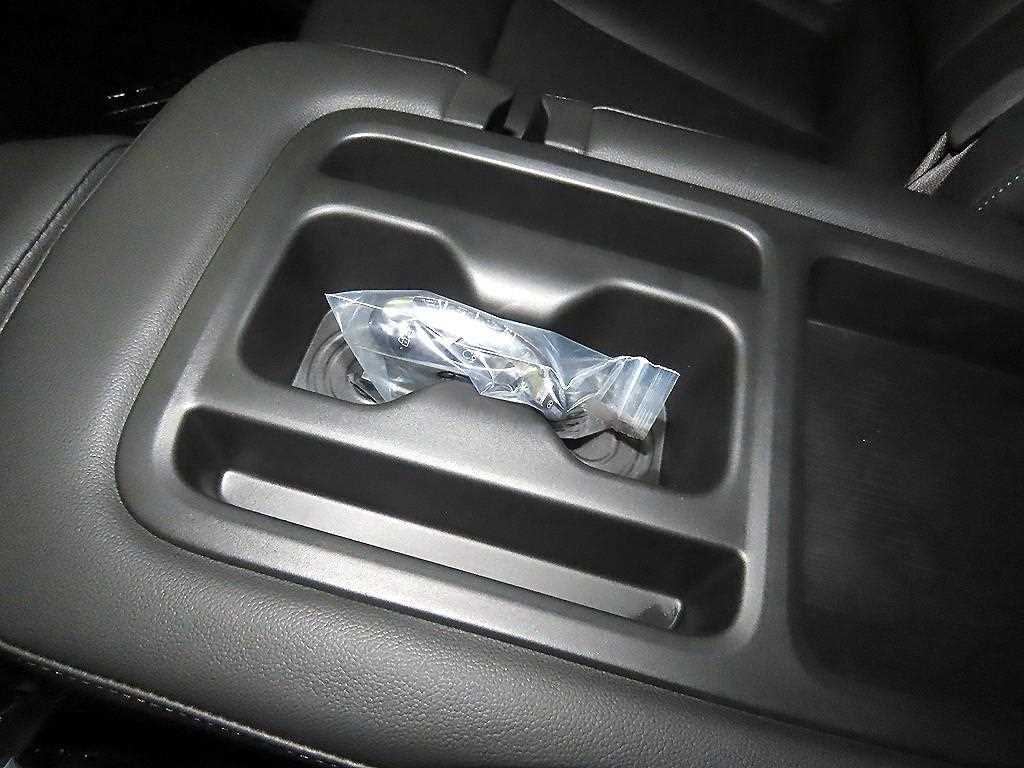 HYUNDAI Staria 2025 Gris - Importación desde Corea - HF Imports Iquique - Foto 13