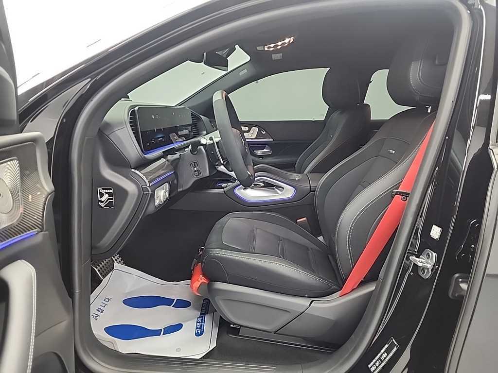 Mercedes Benz GLE Class - Vista 11