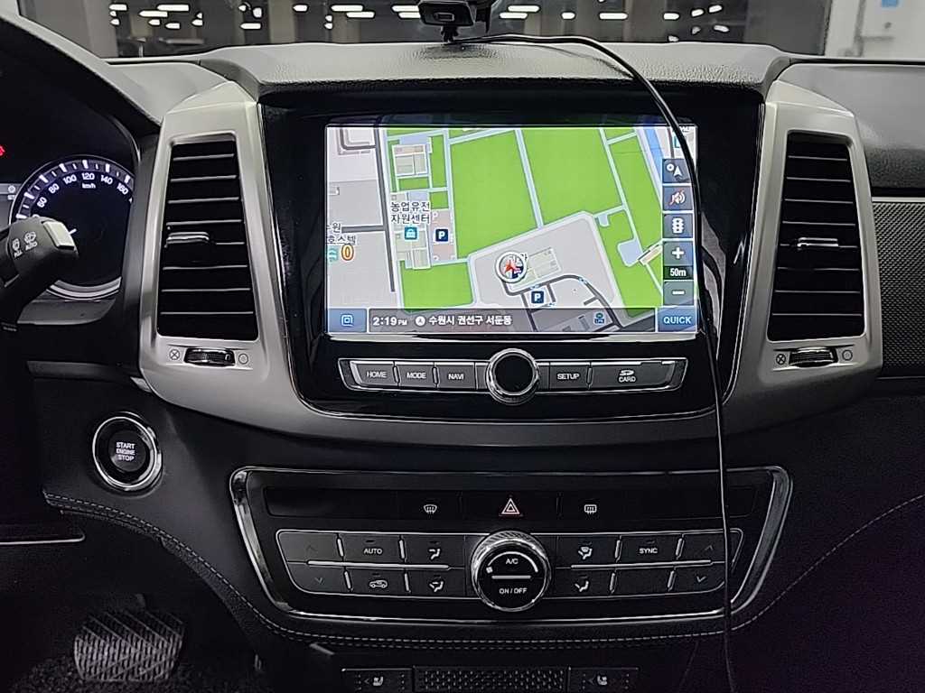 Ssangyong Rexton - Vista 11