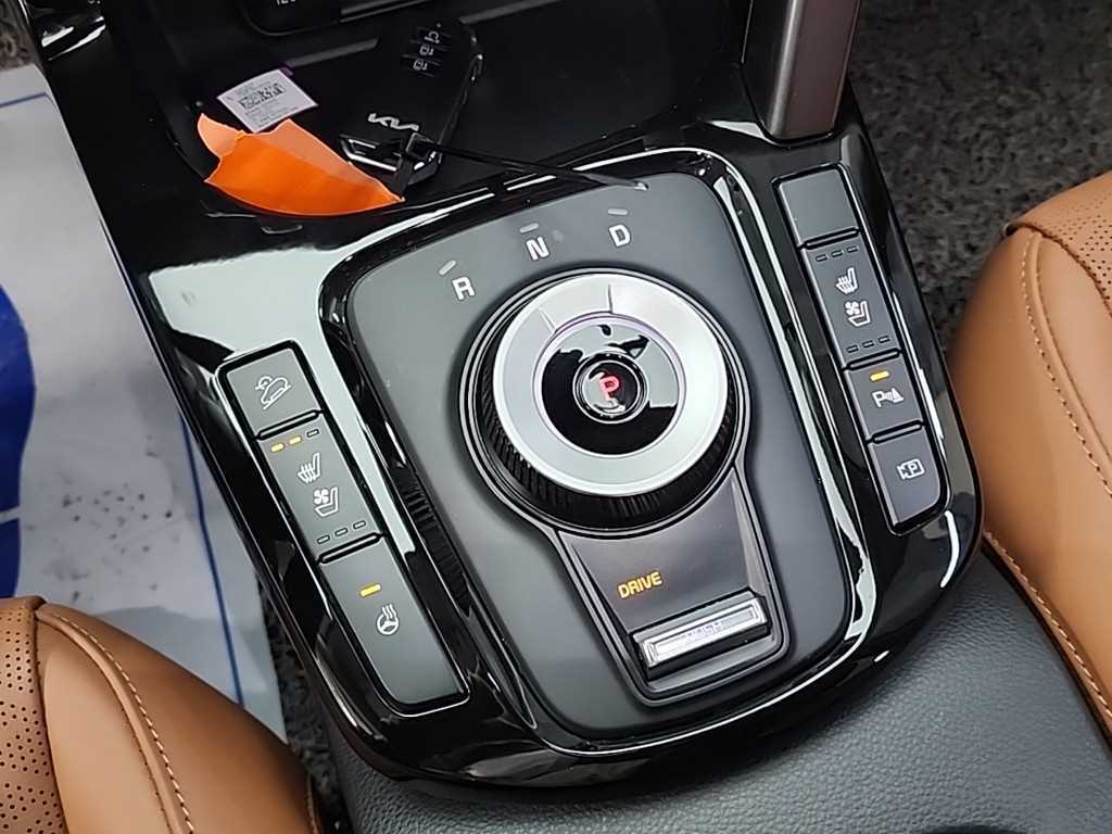 KIA Seltos - Vista 8