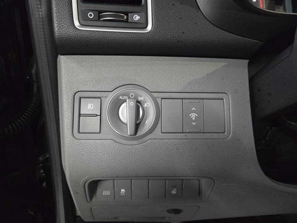 HYUNDAI Solati - Vista 12