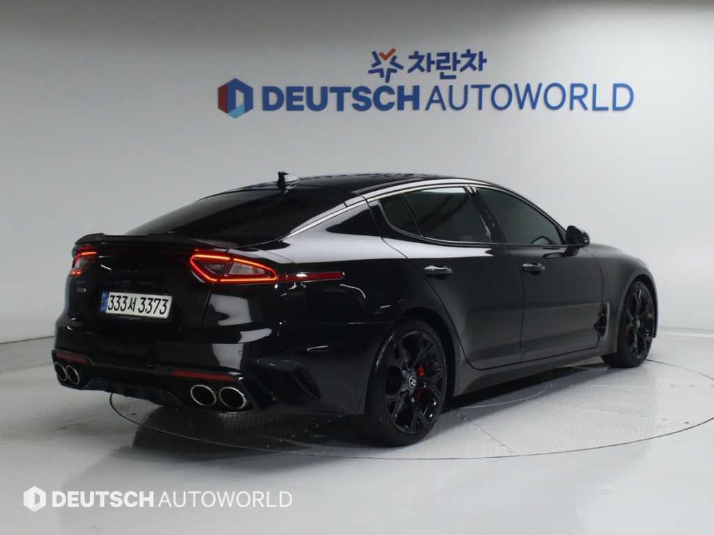 KIA Stinger - Vista 2