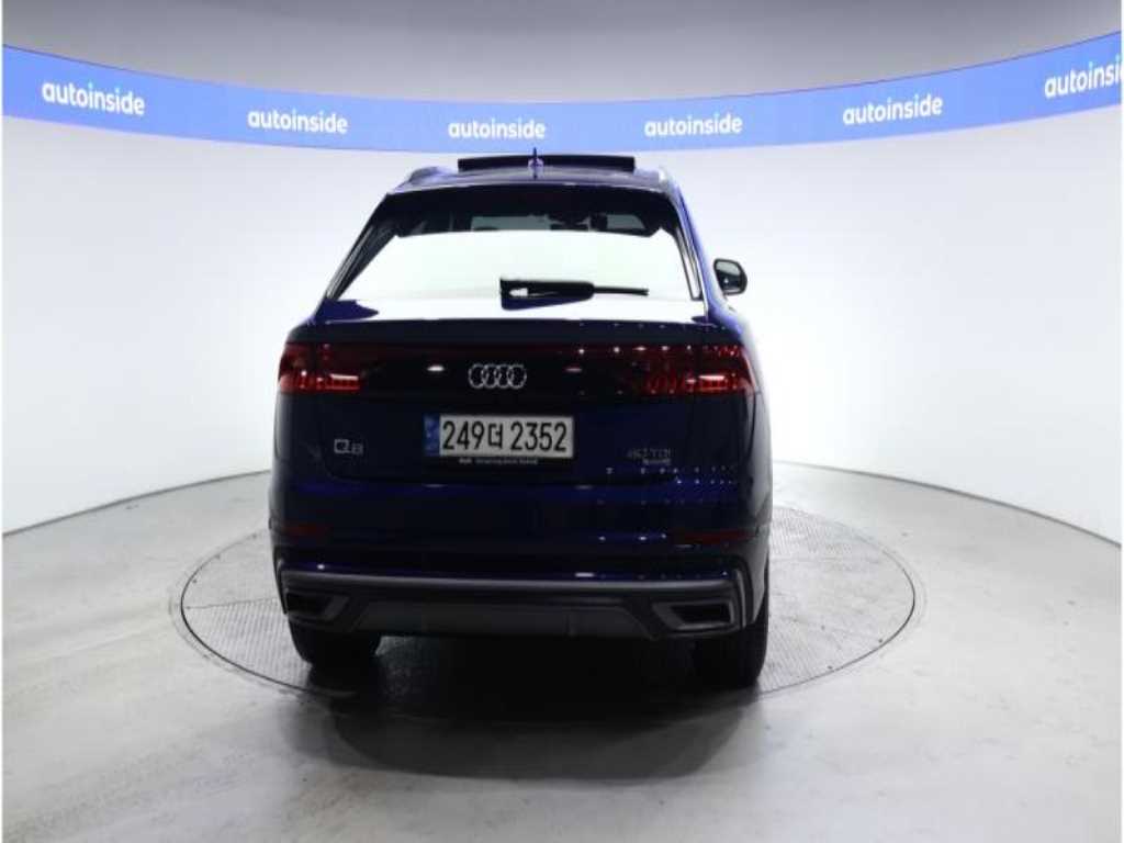 Audi Q8 - Vista 3