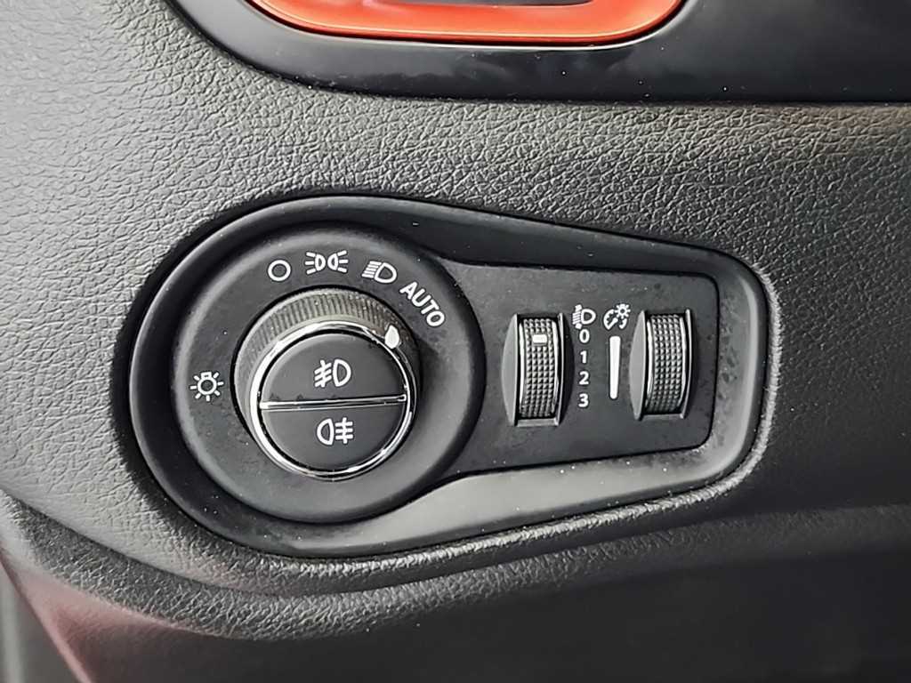 Jeep Renegade 2018 Rojo - Importación desde Corea - HF Imports Iquique - Foto 19