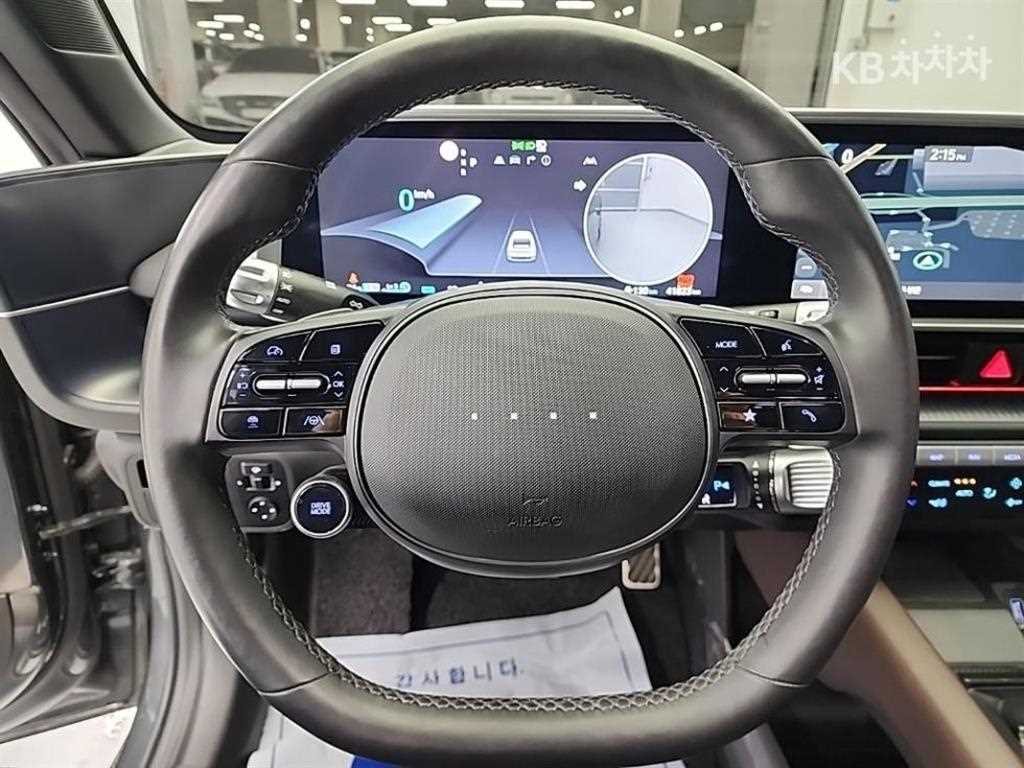 HYUNDAI Ioniq 6 - Vista 9