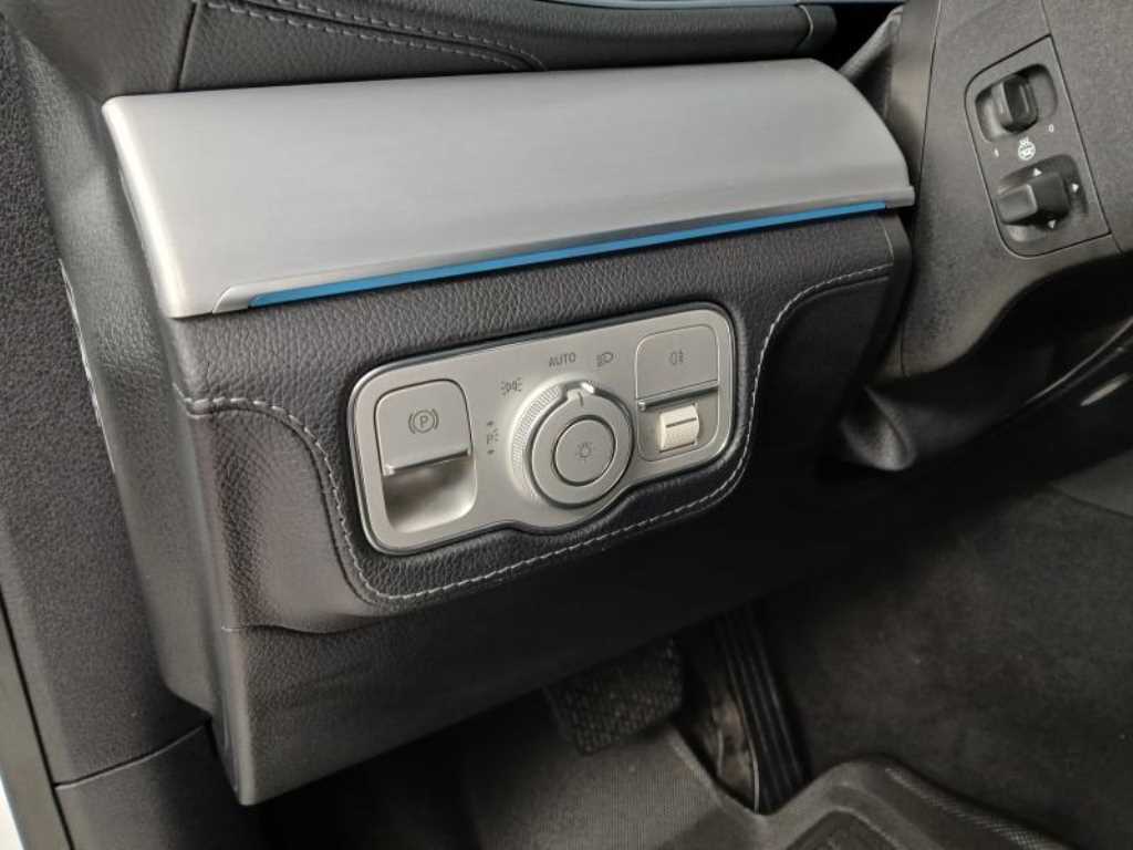 Mercedes Benz GLE Class - Vista 11