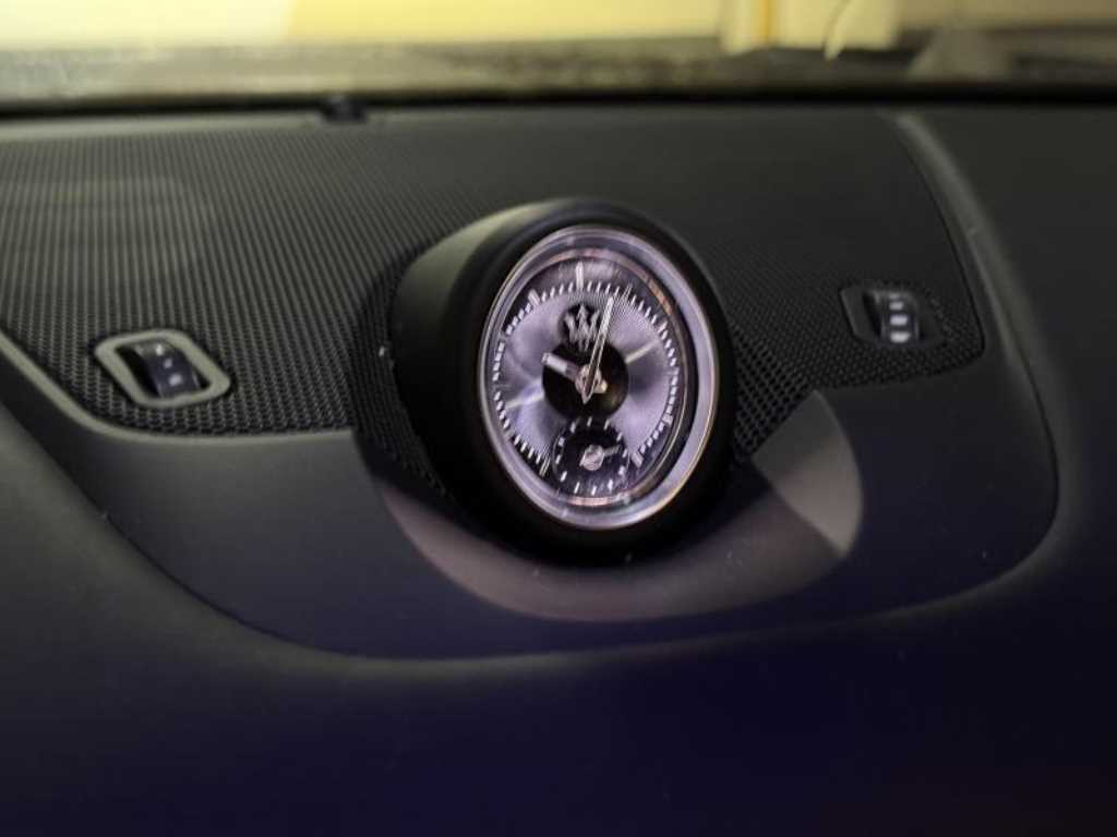 Maserati Levante 2019 Gris - Importación desde Corea - HF Imports Iquique - Foto 16