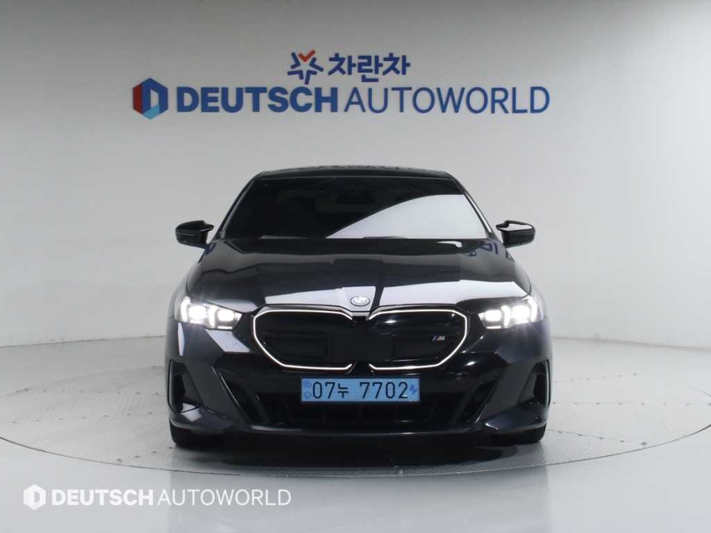 BMW i5 - Vista 3