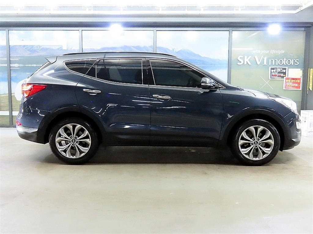 HYUNDAI Santa Fe - Vista 3