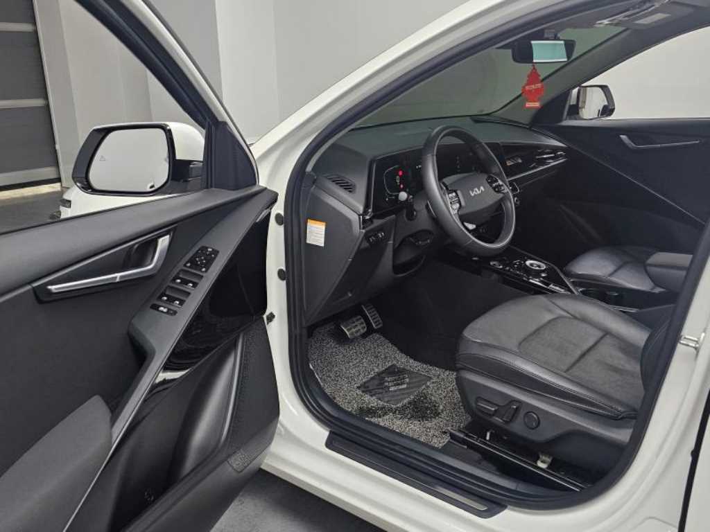 KIA Niro - Vista 11