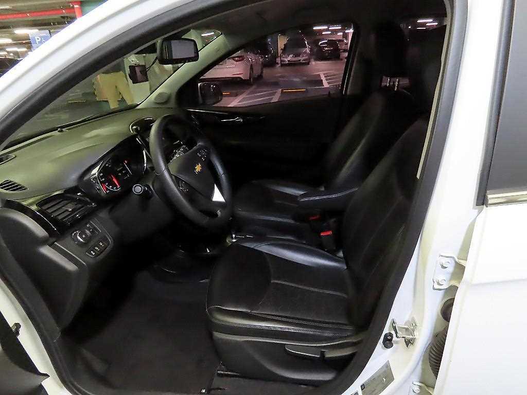 Chevrolet Spark - Vista 6