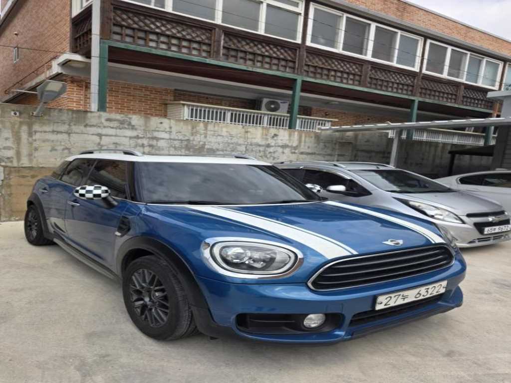 Mini Countryman - Vista 3