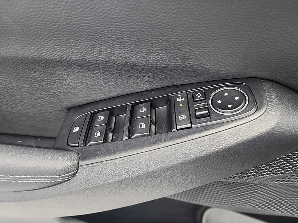 KIA Seltos 2023 - Importación desde Corea - HF Imports Iquique - Foto 17