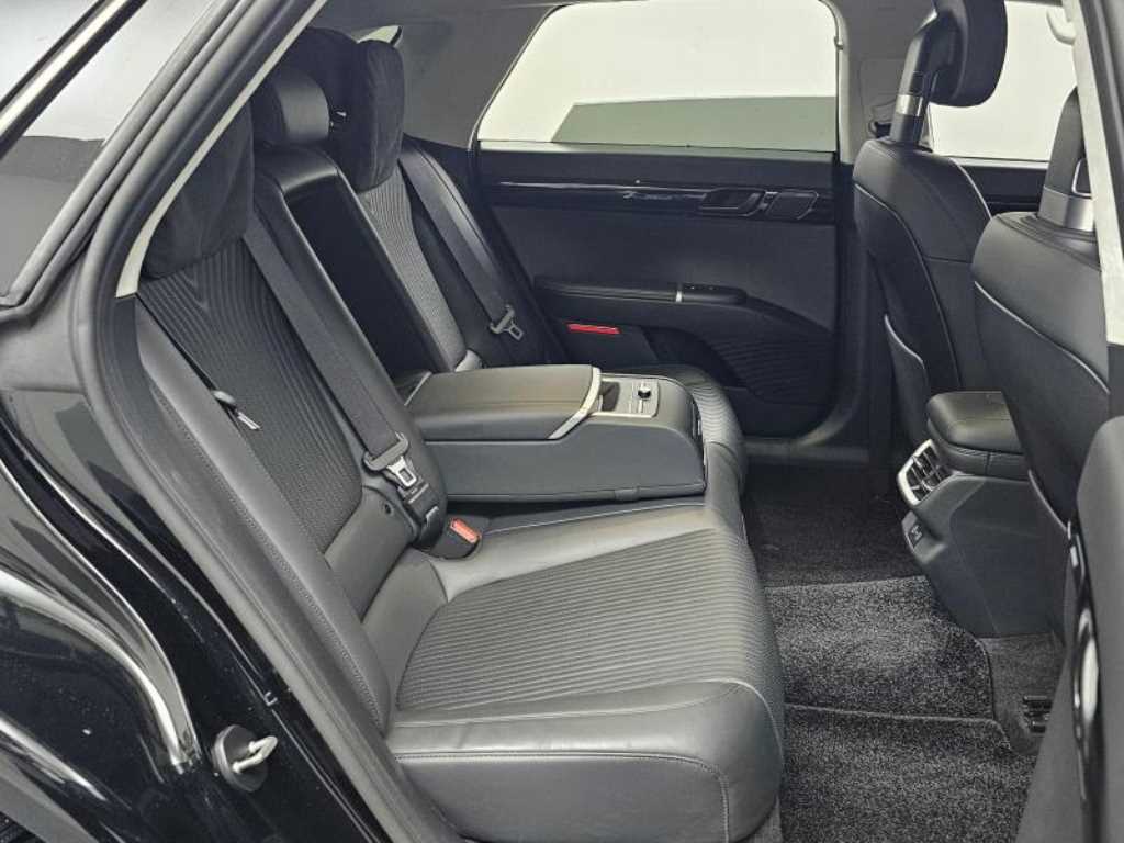 HYUNDAI Grandeur - Vista 12