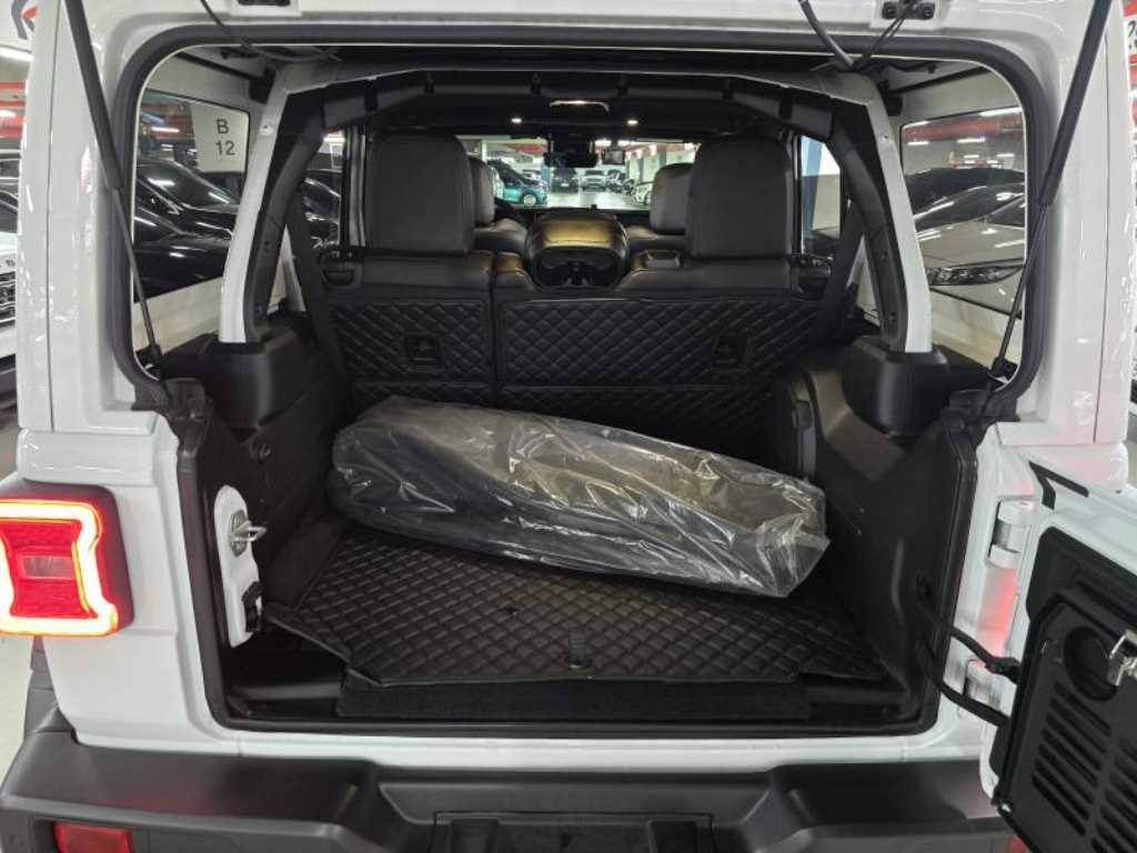 Jeep Wrangler 2024 Blanco - Importación desde Corea - HF Imports Iquique - Foto 18