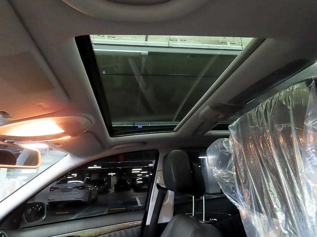 Mercedes Benz E class 2008 Plateado - Importación desde Corea - HF Imports Iquique - Foto 18