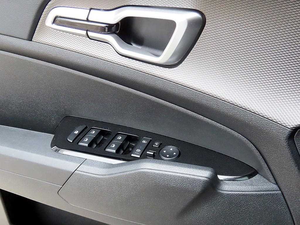 KIA Sportage - Vista 11