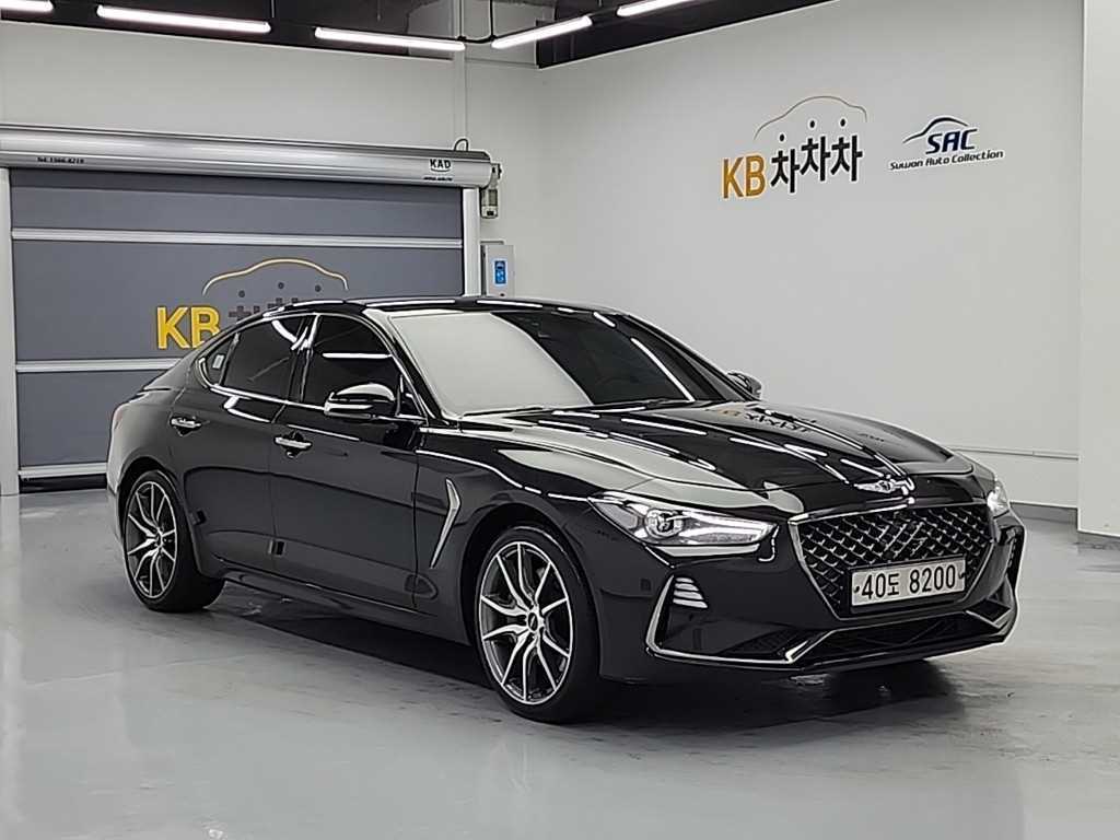 Genesis G70 - Vista 4