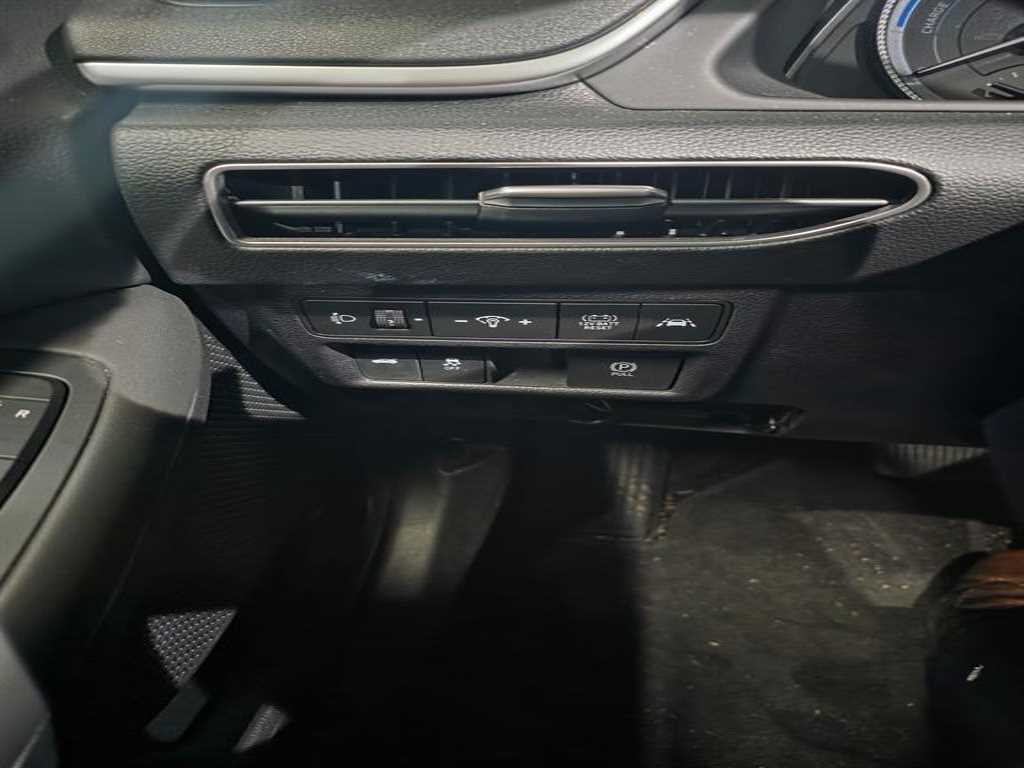 HYUNDAI Sonata - Vista 5