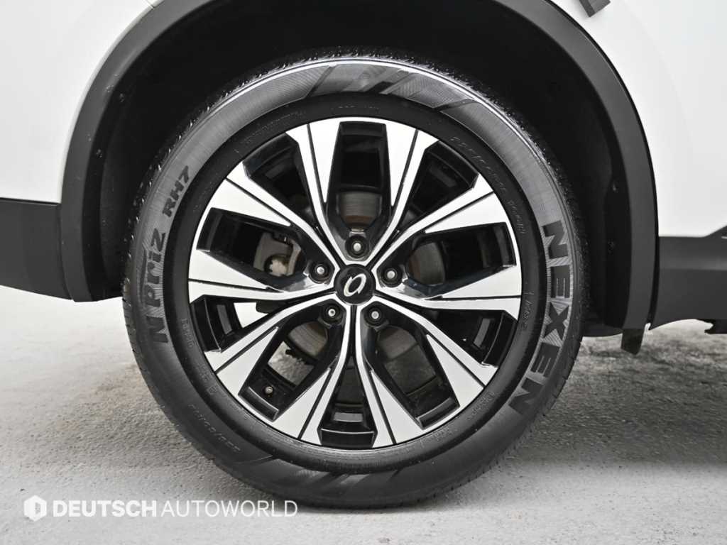 SAMSUNG QM6 - Vista 5