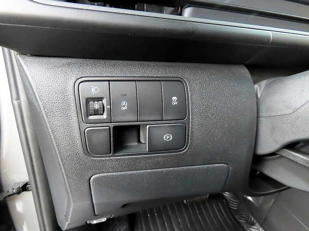 HYUNDAI Staria - Vista 12