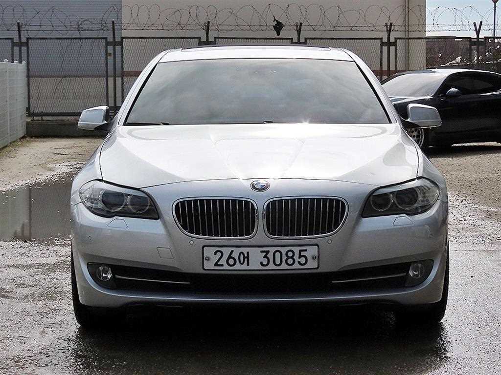 BMW 5 Series 2012 Plateado - Importación desde Corea - HF Imports Iquique - Foto 1