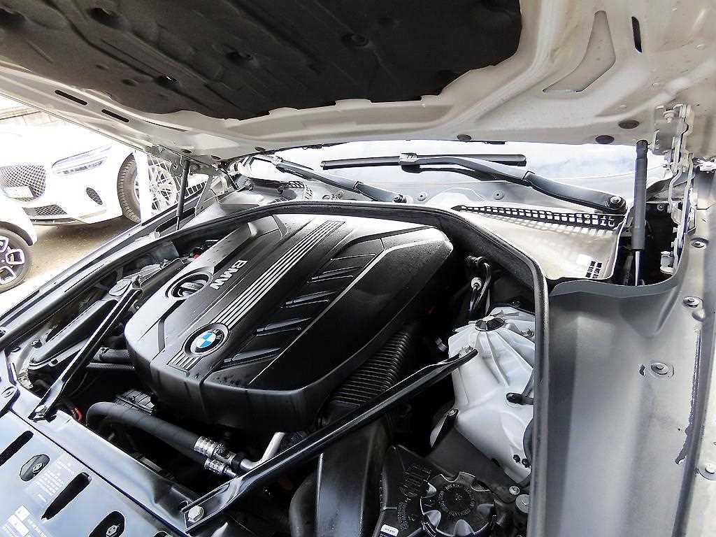 BMW 5 Series 2012 Plateado - Importación desde Corea - HF Imports Iquique - Foto 19