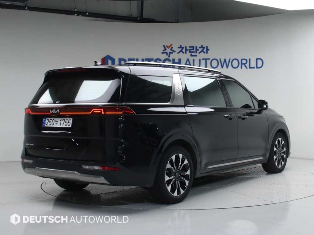 KIA Carnival - Vista 2