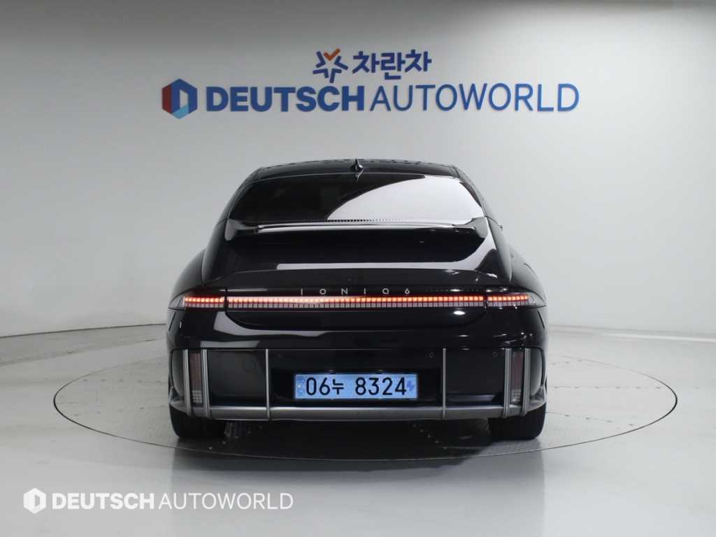 HYUNDAI Ioniq 6 - Vista 4