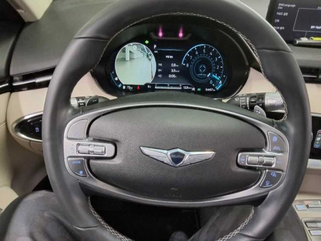 Genesis GV70 - Vista 3