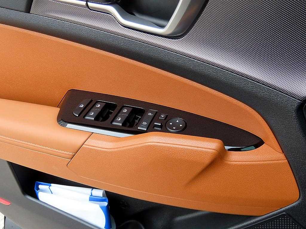 KIA Sportage - Vista 11