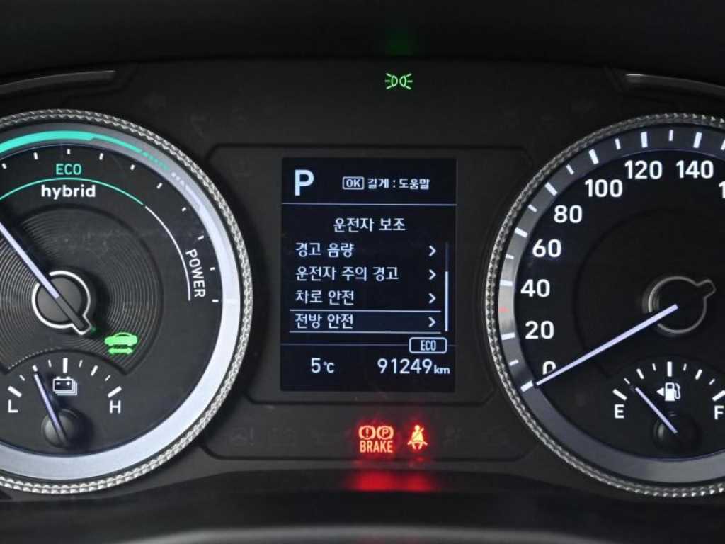 HYUNDAI Sonata - Vista 8