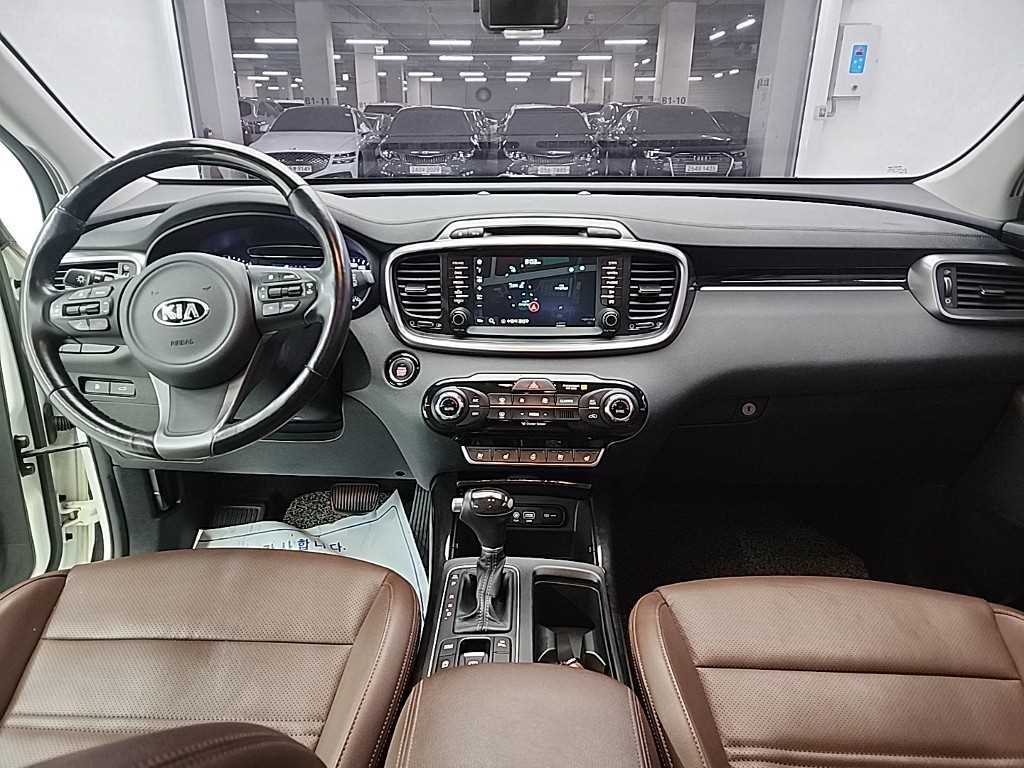 KIA Sorento - Vista 7